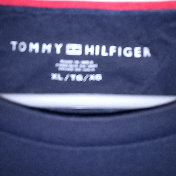 Tommy Hilfiger men's size x- large long sleeve t-shirt - Picture 2 of 4